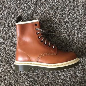 Dr. Martens Shoes - SOLD! NWT DOC MARTEN Dr. Martens Shoes - SOLD! NWT DOC MARTEN